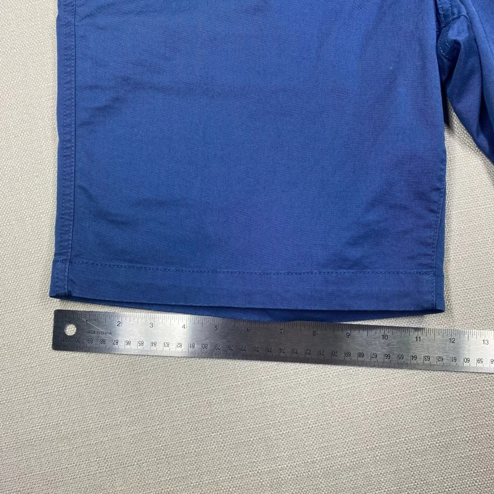 The North Face Mens Blue Chino Shorts Size 36 Regular Flat Front Cotton Twill